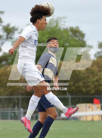 Thumbnail 1 in Alexander vs. Del Rio (UIL 6A Regional Quarterfinal) photogallery.