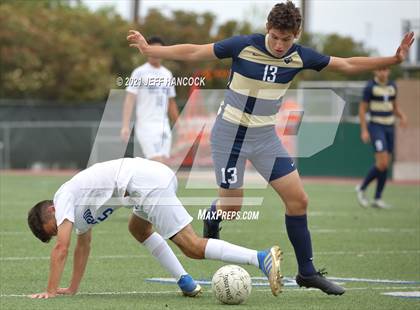 Thumbnail 2 in Alexander vs. Del Rio (UIL 6A Regional Quarterfinal) photogallery.
