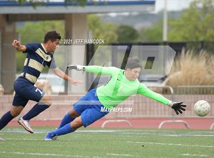 Thumbnail 3 in Alexander vs. Del Rio (UIL 6A Regional Quarterfinal) photogallery.