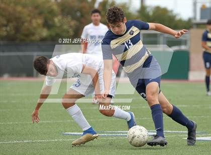 Thumbnail 3 in Alexander vs. Del Rio (UIL 6A Regional Quarterfinal) photogallery.