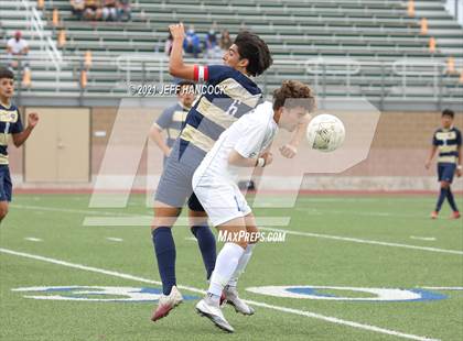 Thumbnail 3 in Alexander vs. Del Rio (UIL 6A Regional Quarterfinal) photogallery.