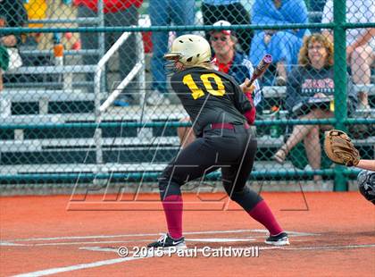 Thumbnail 2 in Juanita vs Prairie (WIAA 3A Semifinal Playoff) photogallery.