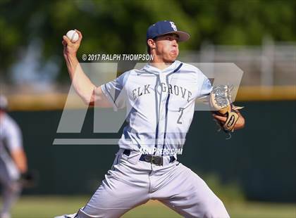 Thumbnail 3 in Elk Grove @ Sheldon photogallery.