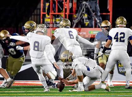 Thumbnail 2 in Central Catholic @ Mater Dei Catholic (CIF State DIV 2AA Championship) photogallery.