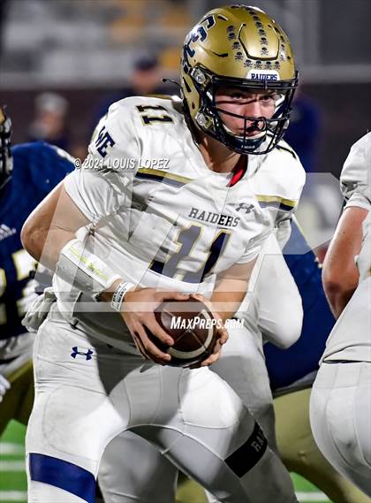 Thumbnail 2 in Central Catholic @ Mater Dei Catholic (CIF State DIV 2AA Championship) photogallery.