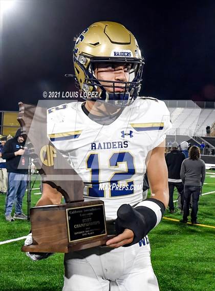 Thumbnail 1 in Central Catholic @ Mater Dei Catholic (CIF State DIV 2AA Championship) photogallery.