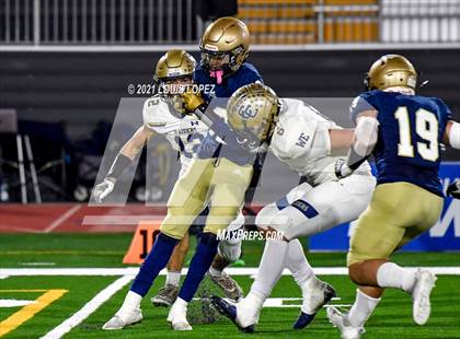 Thumbnail 3 in Central Catholic @ Mater Dei Catholic (CIF State DIV 2AA Championship) photogallery.