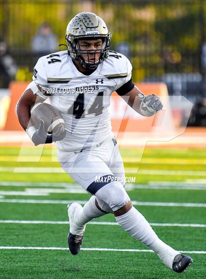 Thumbnail 3 in Central Catholic @ Mater Dei Catholic (CIF State DIV 2AA Championship) photogallery.