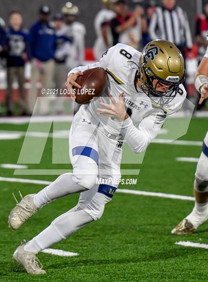 Thumbnail 3 in Central Catholic @ Mater Dei Catholic (CIF State DIV 2AA Championship) photogallery.