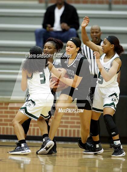Thumbnail 2 in Steele vs Lake Ridge photogallery.