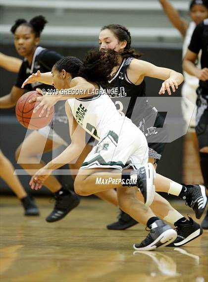 Thumbnail 2 in Steele vs Lake Ridge photogallery.