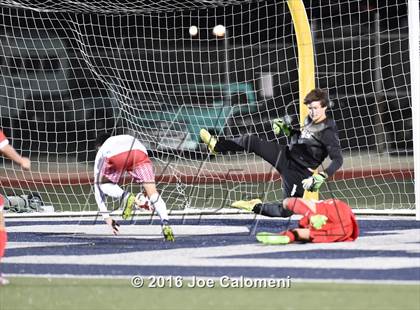 Thumbnail 2 in Lee [Robert E.] vs Memorial (Smithson Valley Tournament) photogallery.