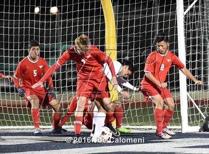 Thumbnail 1 in Lee [Robert E.] vs Memorial (Smithson Valley Tournament) photogallery.