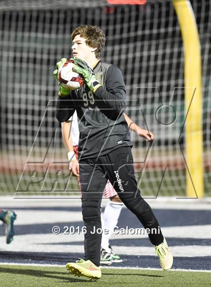 Thumbnail 3 in Lee [Robert E.] vs Memorial (Smithson Valley Tournament) photogallery.