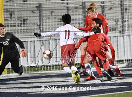 Thumbnail 1 in Lee [Robert E.] vs Memorial (Smithson Valley Tournament) photogallery.
