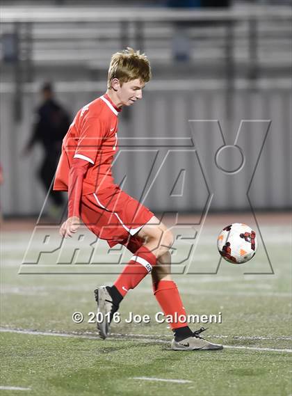 Thumbnail 2 in Lee [Robert E.] vs Memorial (Smithson Valley Tournament) photogallery.