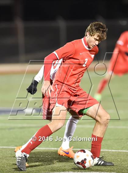 Thumbnail 2 in Lee [Robert E.] vs Memorial (Smithson Valley Tournament) photogallery.