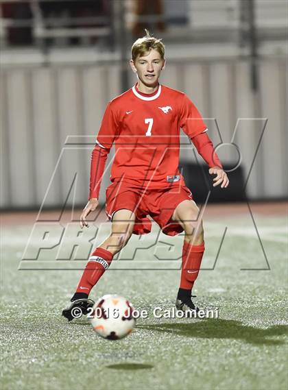 Thumbnail 3 in Lee [Robert E.] vs Memorial (Smithson Valley Tournament) photogallery.