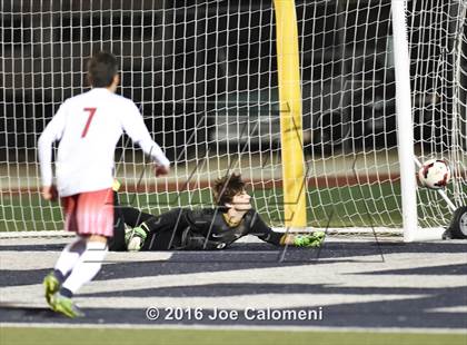 Thumbnail 2 in Lee [Robert E.] vs Memorial (Smithson Valley Tournament) photogallery.