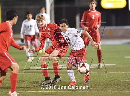 Thumbnail 1 in Lee [Robert E.] vs Memorial (Smithson Valley Tournament) photogallery.