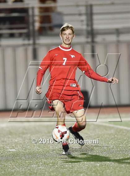 Thumbnail 1 in Lee [Robert E.] vs Memorial (Smithson Valley Tournament) photogallery.