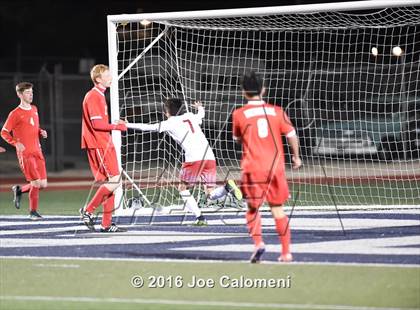 Thumbnail 1 in Lee [Robert E.] vs Memorial (Smithson Valley Tournament) photogallery.