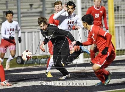 Thumbnail 2 in Lee [Robert E.] vs Memorial (Smithson Valley Tournament) photogallery.