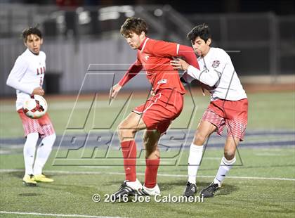 Thumbnail 2 in Lee [Robert E.] vs Memorial (Smithson Valley Tournament) photogallery.