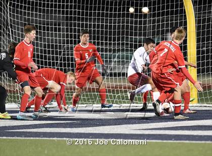 Thumbnail 3 in Lee [Robert E.] vs Memorial (Smithson Valley Tournament) photogallery.