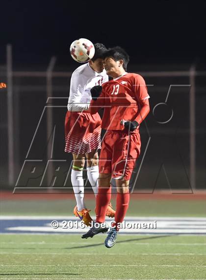 Thumbnail 2 in Lee [Robert E.] vs Memorial (Smithson Valley Tournament) photogallery.