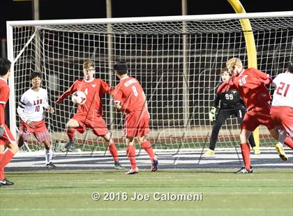 Thumbnail 3 in Lee [Robert E.] vs Memorial (Smithson Valley Tournament) photogallery.