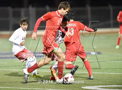 Thumbnail 2 in Lee [Robert E.] vs Memorial (Smithson Valley Tournament) photogallery.