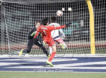 Thumbnail 3 in Lee [Robert E.] vs Memorial (Smithson Valley Tournament) photogallery.