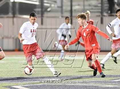 Thumbnail 1 in Lee [Robert E.] vs Memorial (Smithson Valley Tournament) photogallery.