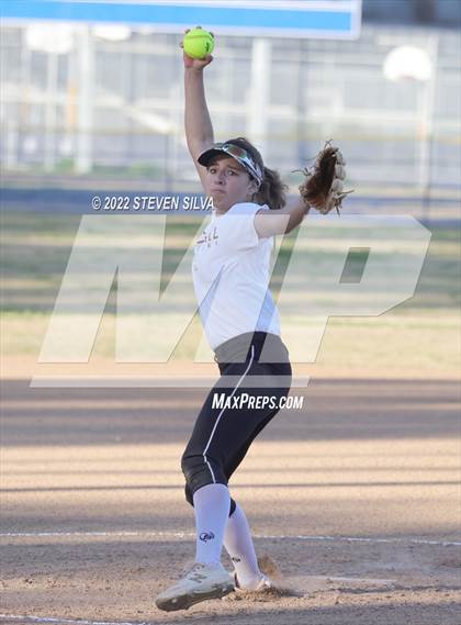 Thumbnail 3 in Point Loma Varsity/Alumni Softball Game photogallery.