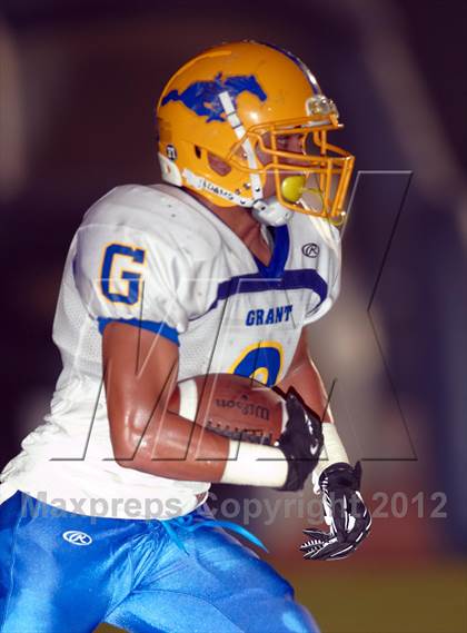 Thumbnail 3 in Grant @ Oak Ridge photogallery.