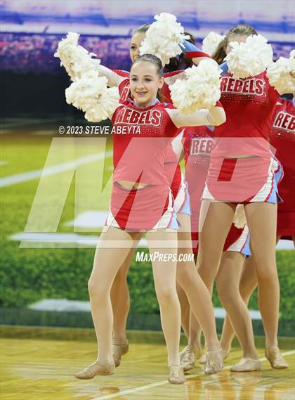 Thumbnail 1 in Weld Central CHSAA Spirit Poms photogallery.