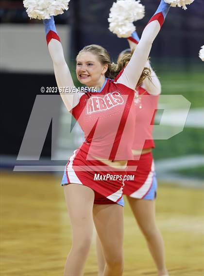 Thumbnail 1 in Weld Central CHSAA Spirit Poms photogallery.