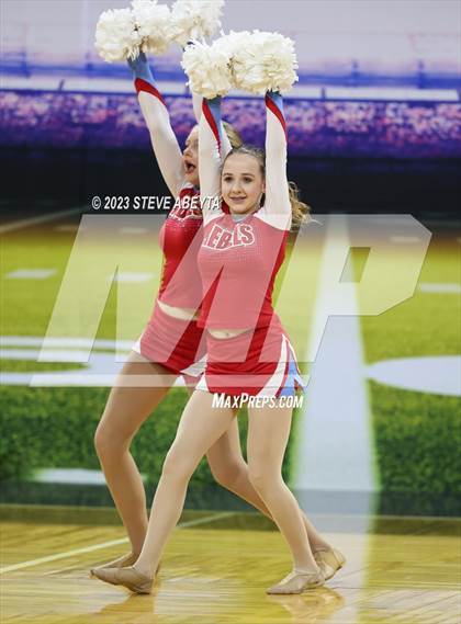 Thumbnail 2 in Weld Central CHSAA Spirit Poms photogallery.