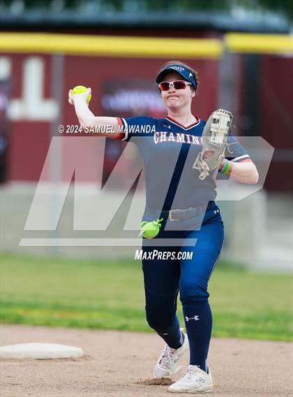 Thumbnail 1 in   Chaminade @ Bishop Alemany photogallery.