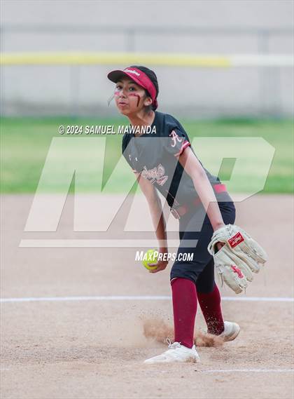 Thumbnail 3 in   Chaminade @ Bishop Alemany photogallery.