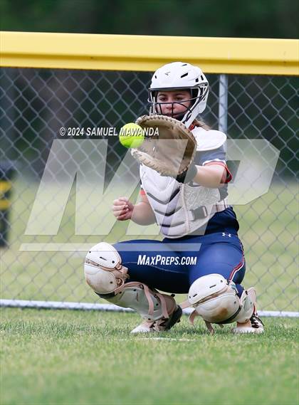 Thumbnail 3 in   Chaminade @ Bishop Alemany photogallery.