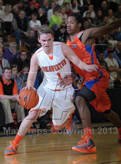 Thumbnail 3 in Bishop Gorman vs. Beaverton (Les Schwab Invitational) photogallery.