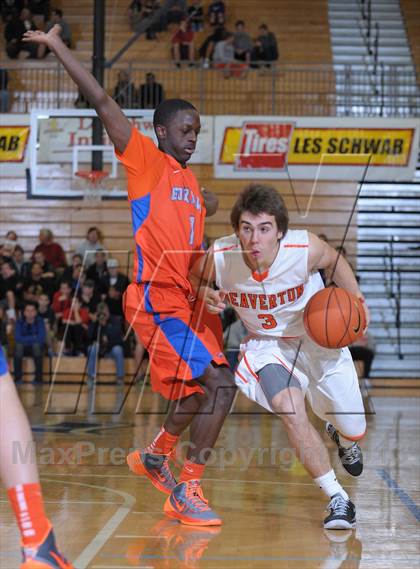 Thumbnail 2 in Bishop Gorman vs. Beaverton (Les Schwab Invitational) photogallery.