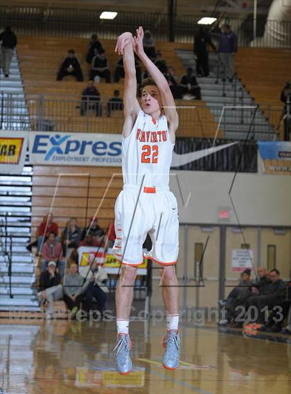 Thumbnail 2 in Bishop Gorman vs. Beaverton (Les Schwab Invitational) photogallery.