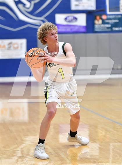 Thumbnail 2 in Blum vs. Gordon (UIL 1A Region III Bi-District) photogallery.