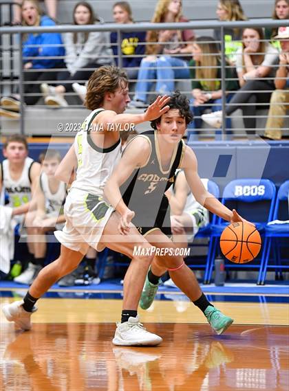 Thumbnail 1 in Blum vs. Gordon (UIL 1A Region III Bi-District) photogallery.