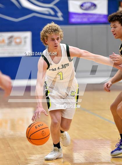 Thumbnail 2 in Blum vs. Gordon (UIL 1A Region III Bi-District) photogallery.