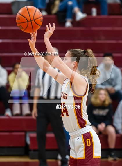 Thumbnail 2 in Connelly School of the Holy Child @ Oakton (Cassel's Holiday Classic) photogallery.