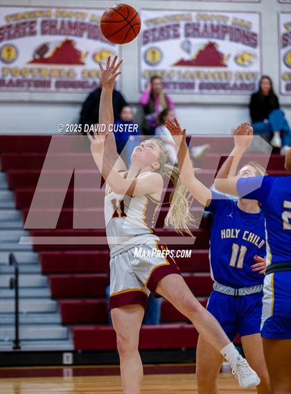Thumbnail 2 in Connelly School of the Holy Child @ Oakton (Cassel's Holiday Classic) photogallery.